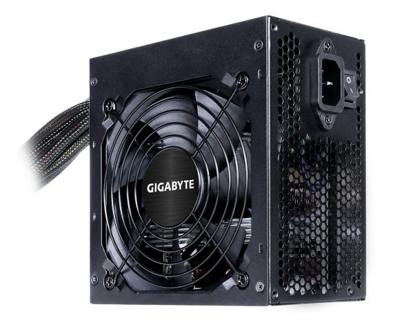 GIGABYTE P650B 2