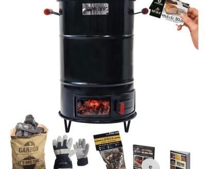  MR GRILL MEDIDAS: 40 cm de diámetro x 60cm de alto
CAPACIDAD:Para 2 pollos o 4 Kg Chancho.