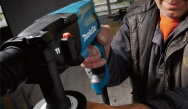 MAKITA SDS PLUS HR1830