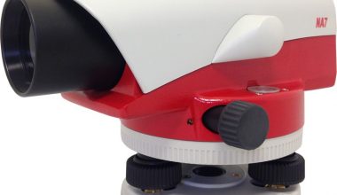 LEICA NA720