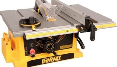 DeWalt DWE7470-B2 1