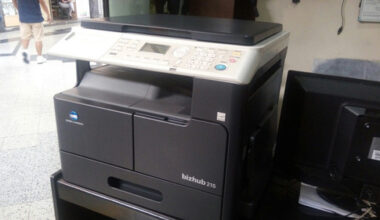 KONICA MINOLTA Multifuncional Konica Minolta Bizhub 215